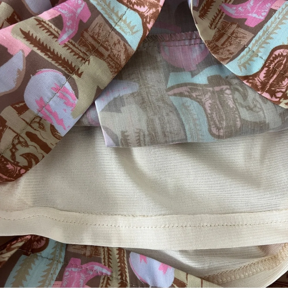 Two 2 Fly Cowboy Boot Print Shorts Pink Brown Tan Pull On Elastic Waist NWT M - Picture 7 of 9